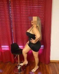 614609338: Chica busca chico en Pontevedra