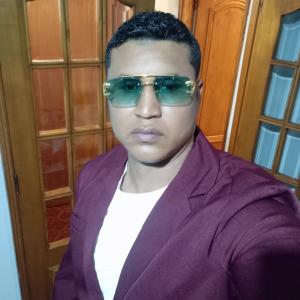 Chico busca chica en Asturias: 