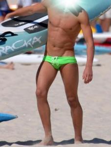 626443063: Chico busca chica en Sevilla