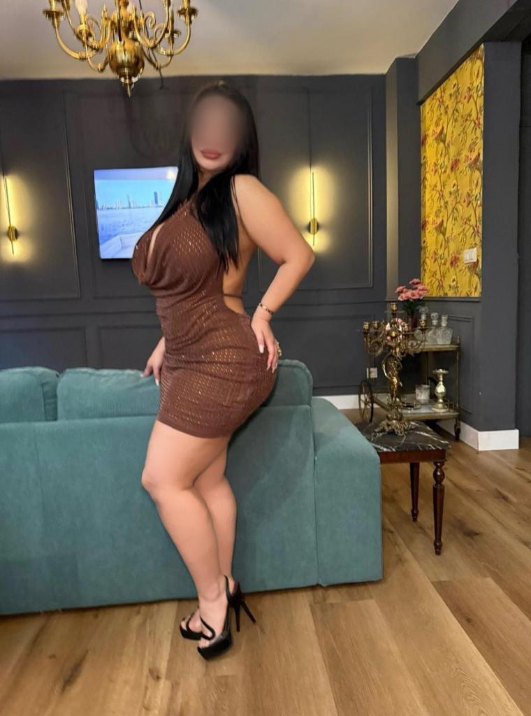 624763201: Chica busca chico en Pontevedra