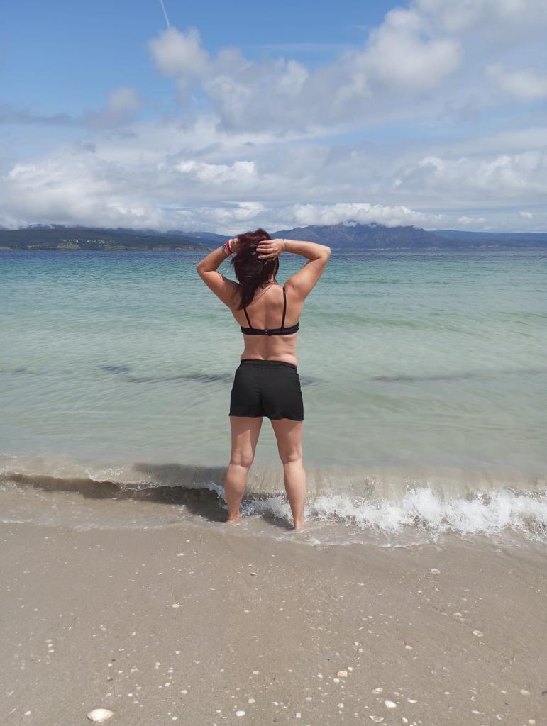 615806903: Chica busca chico en Álava