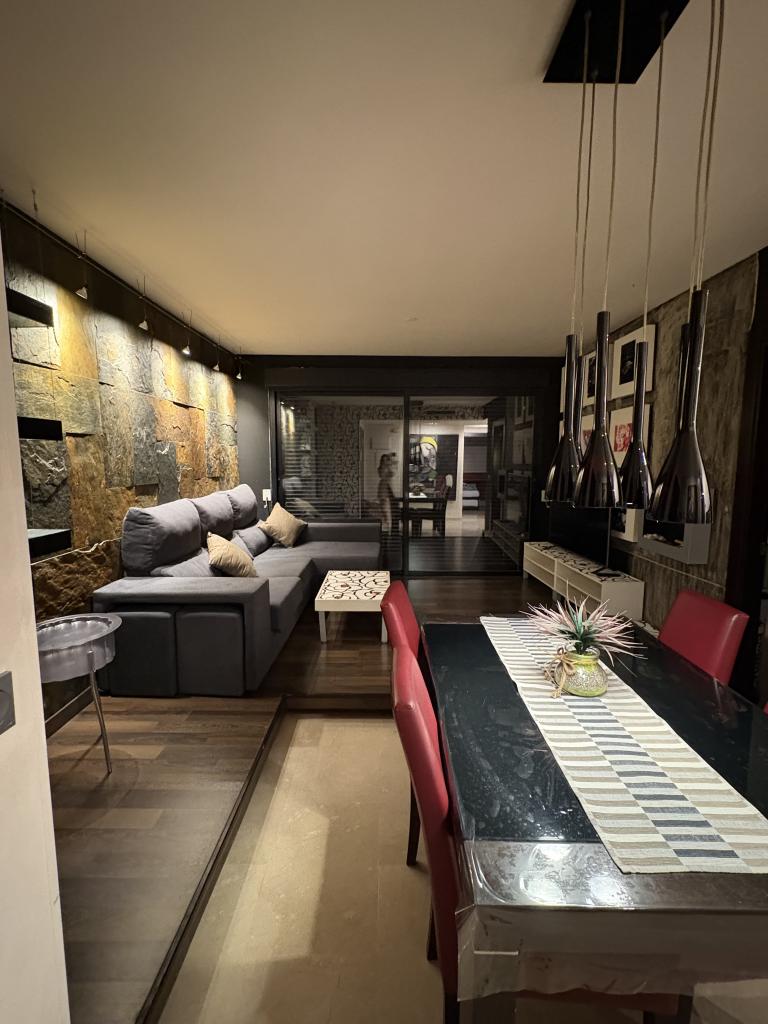 613890427:  en Valencia