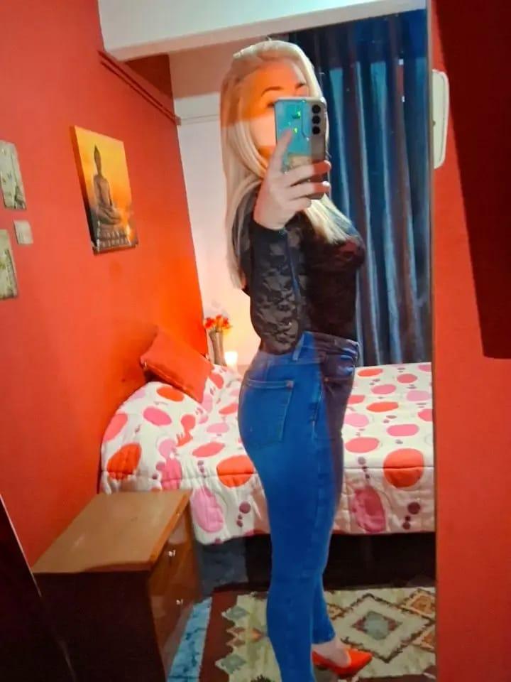 632989141: Chica busca chico en Zamora