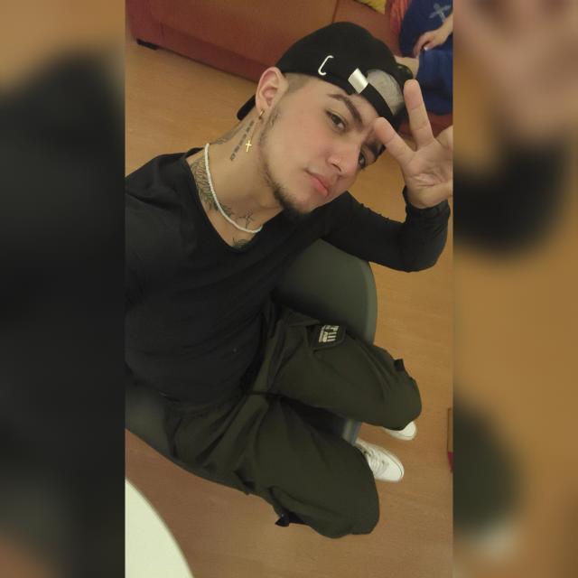 678532891: Chico busca chica en Las Palmas