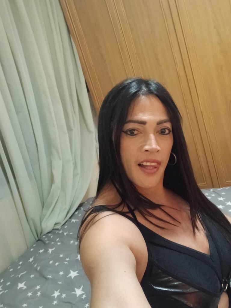 667457791: Transexual en Jaén