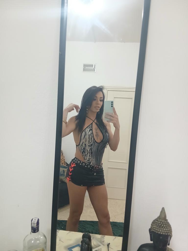 613975294: Travesti en Málaga