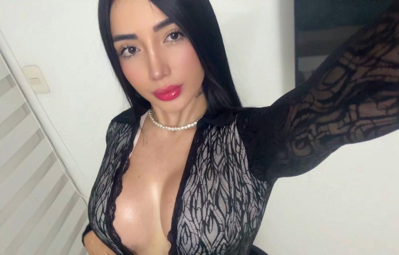 614227247: Chica busca chico en Málaga