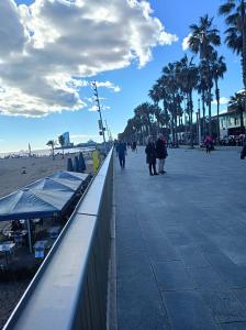 678985828: Chica busca chico en Barcelona