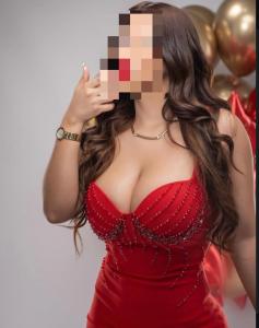 600642191: Chica busca chico en Lugo
