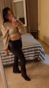 641035372: Chica busca chico en Sevilla
