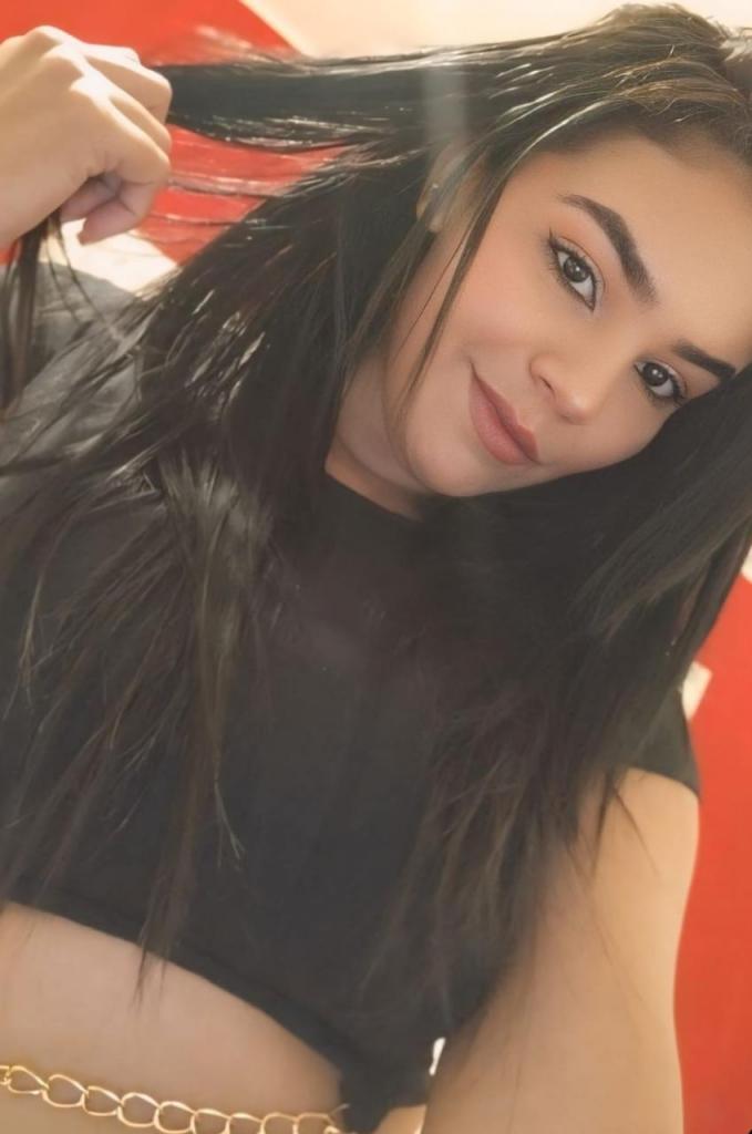 Chica busca chico en Cáceres: Chica busca chico