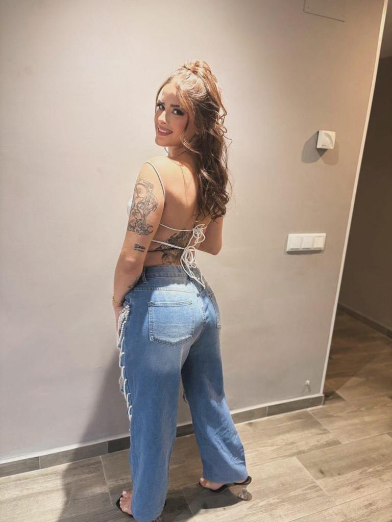 632185745: Chica busca chico en Zaragoza