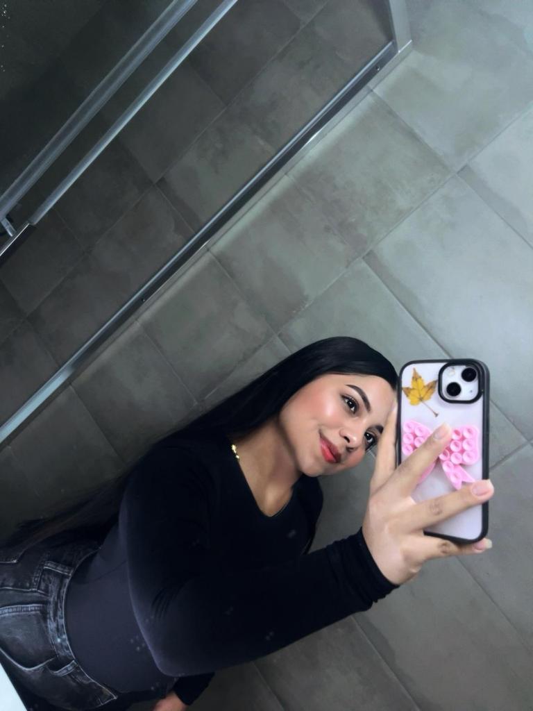 Chica busca chico en Valencia: Chica busca chico