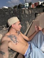 604981520: Chico busca chica en La Coruña