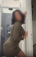 611399086: Chica busca chico en Barcelona