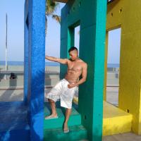 647170344: Chico busca chica en Alicante