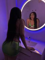 641468227: Chica busca chico en Barcelona