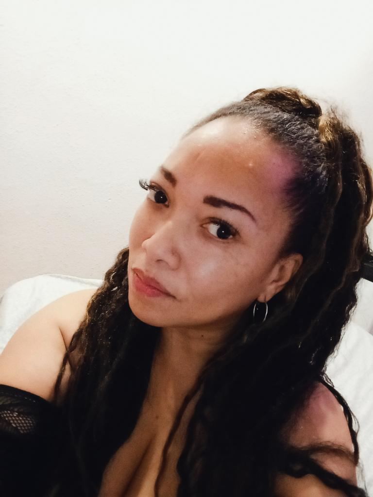 Chica busca chico en Huesca: 