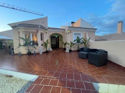 697492654:  en Málaga