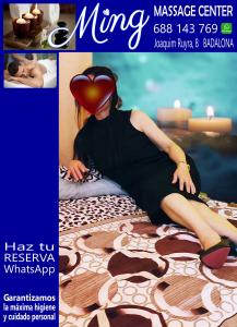 688143769: Chica busca chico en Barcelona