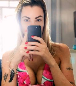 647040924: Chica busca chico en Álava