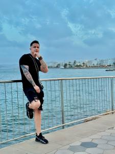 643373154: Chico busca chica en Madrid