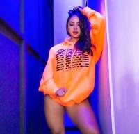 623143909: Chica busca chico en León