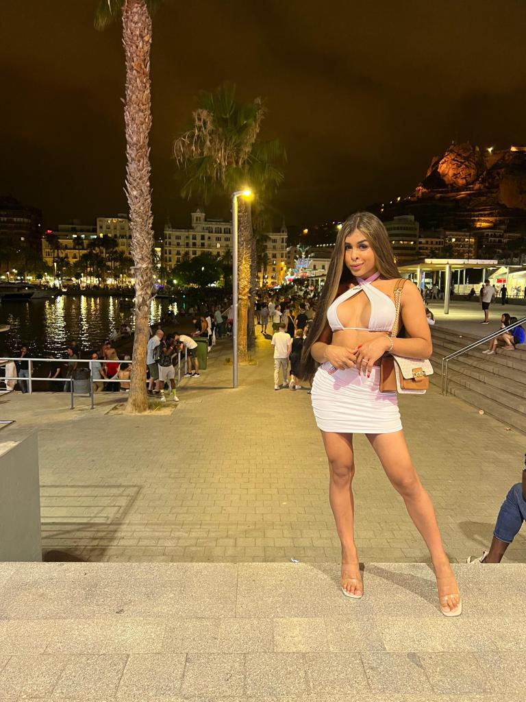 671158872: Travesti en Asturias