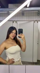 614673403: Chica busca chico en Madrid