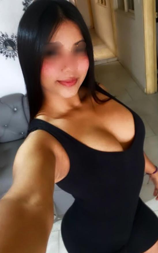 722545852: Chica busca chico en Cádiz