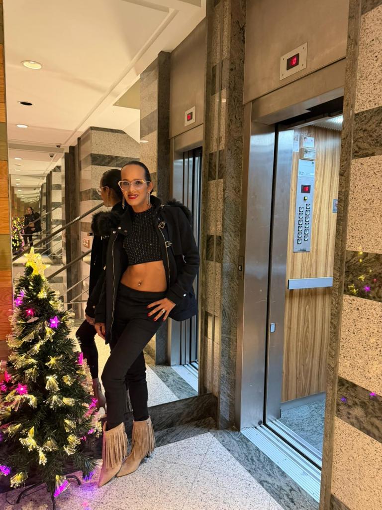 653608646: Transexual en Navarra