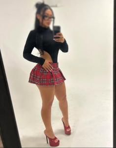 632969221: Chica busca chico en Valencia