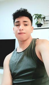 689326455: Chico busca chica en Madrid