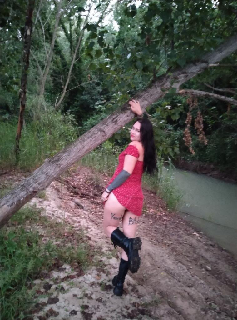 634287277: Chica busca chico en Burgos