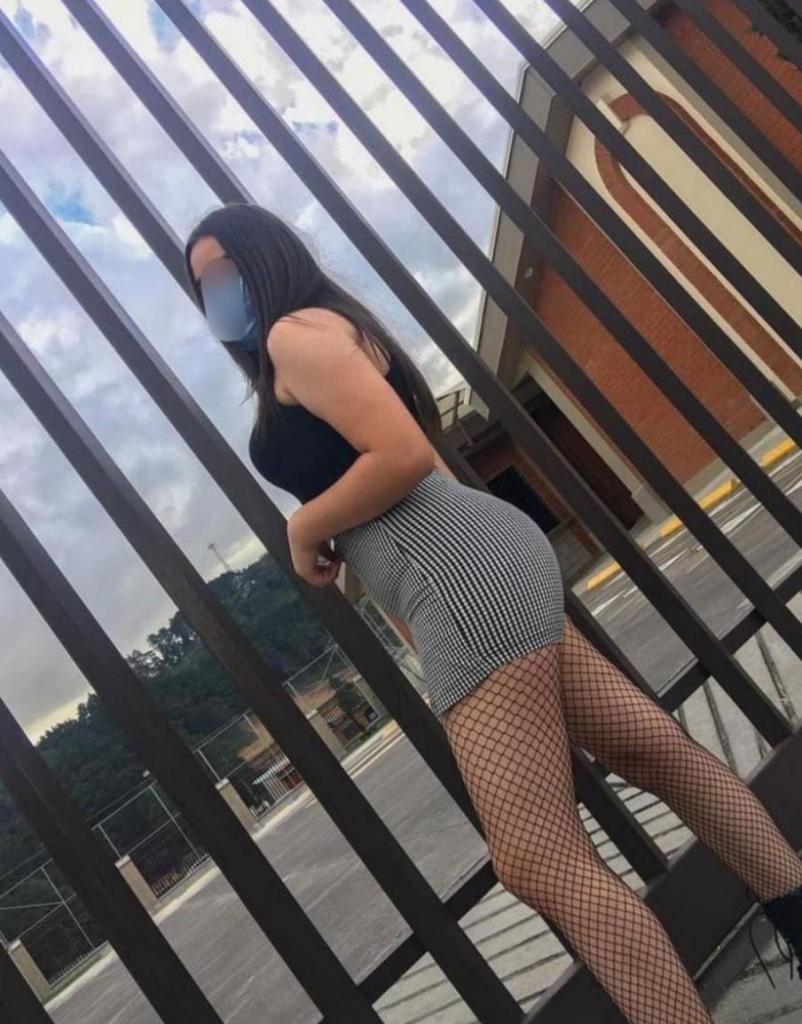 613476426: Chica busca chico en Albacete