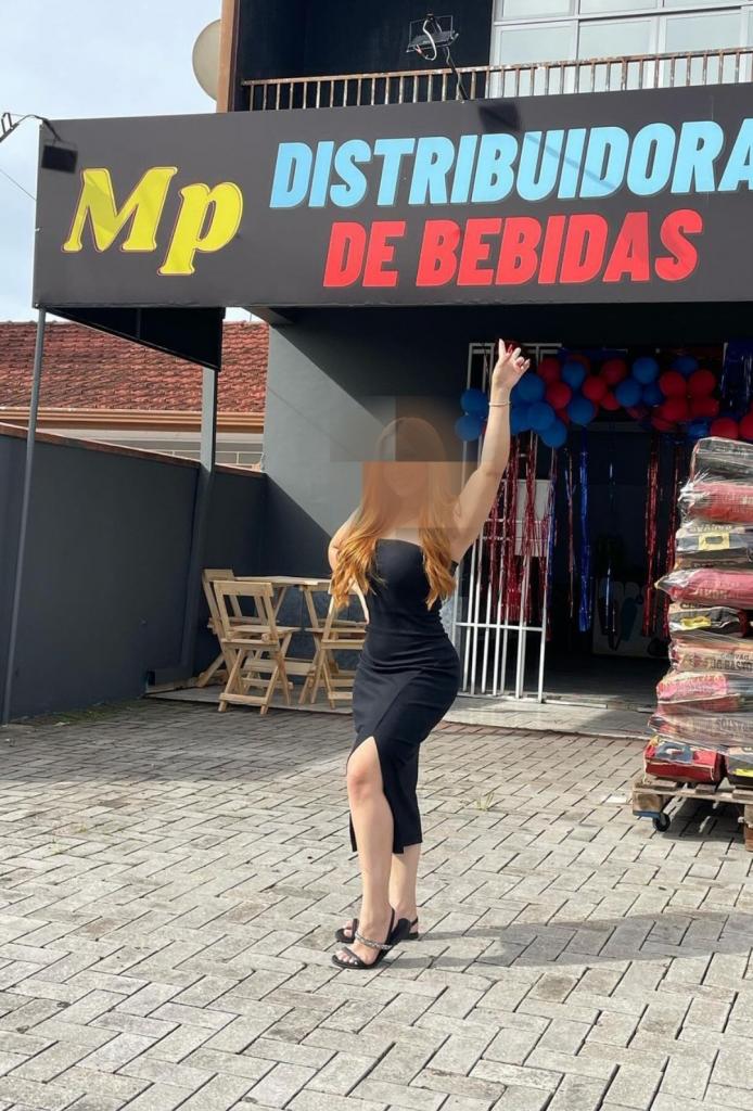 642374766: Chica busca chico en Barcelona