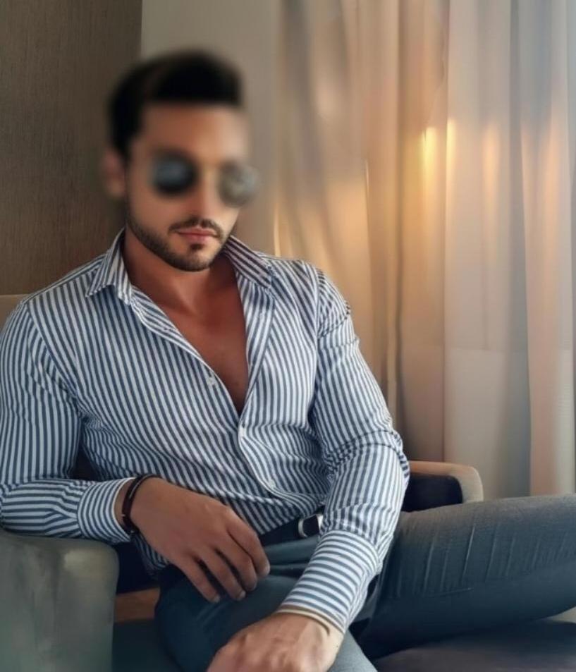 Chico busca chica en Cádiz: 