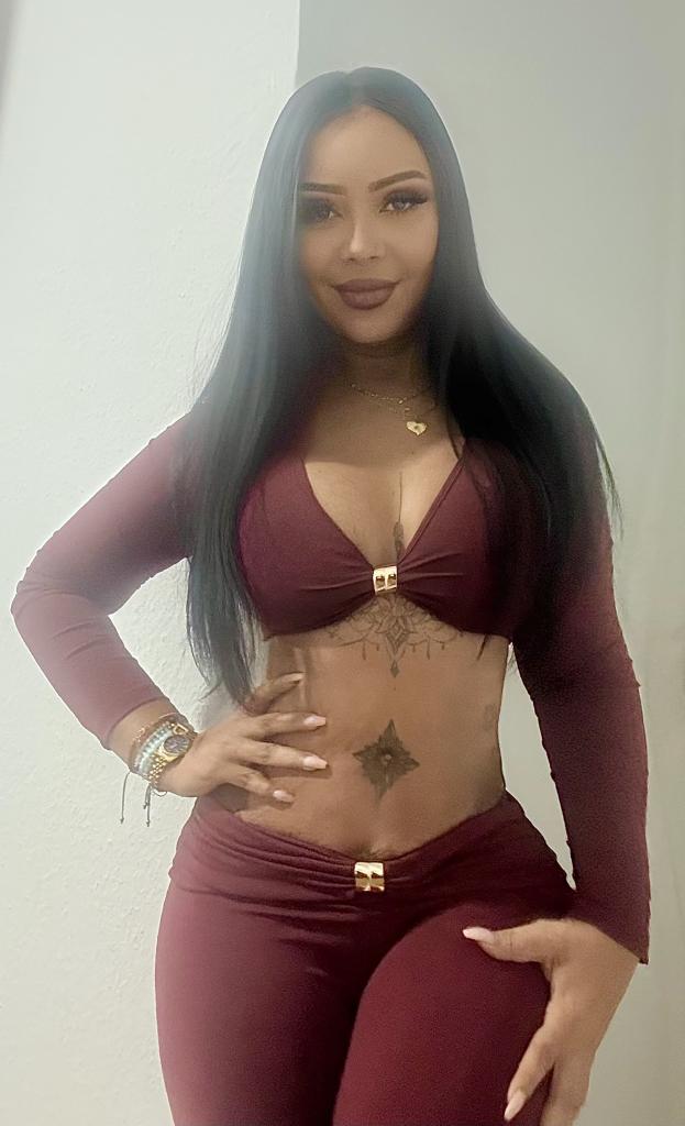 Chica busca chico en Tenerife: Chica busca chico