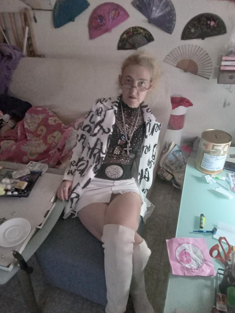 603704683: Chica busca chico en Murcia