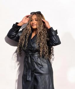 634100333: Chica busca chico en Burgos