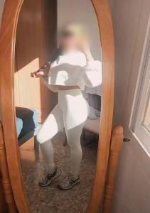 672844849: Chica busca chico en Lérida