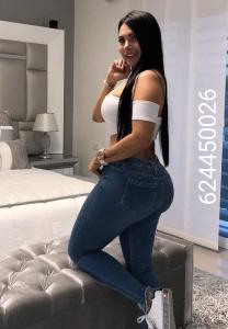 624450026: Chica busca chico en León