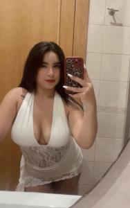 630387641: Chica busca chico en Murcia