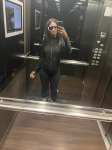 642983687: Chica busca chico en Barcelona