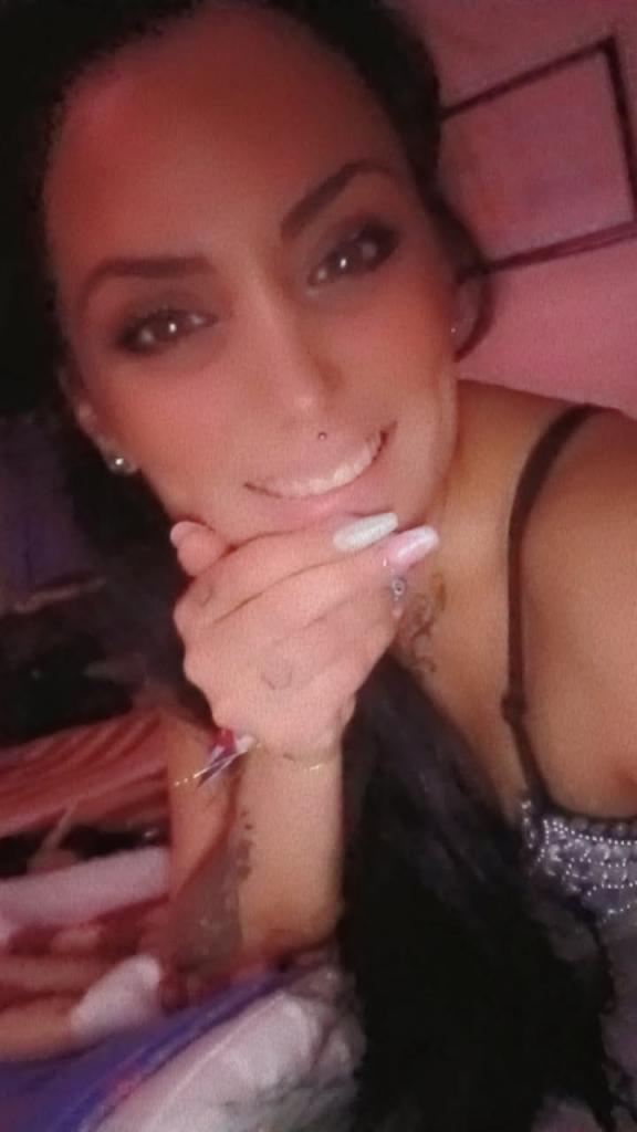 659583375: Chica busca chico en Lérida