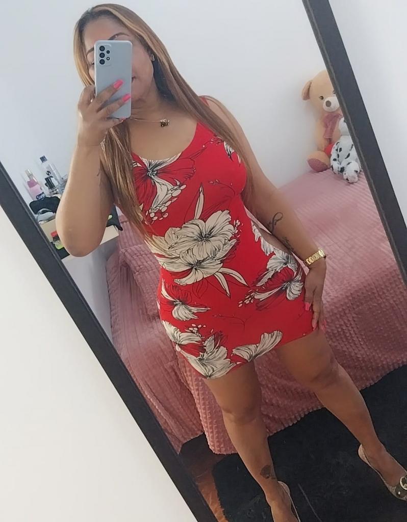 646155642: Chica busca chico en Granada