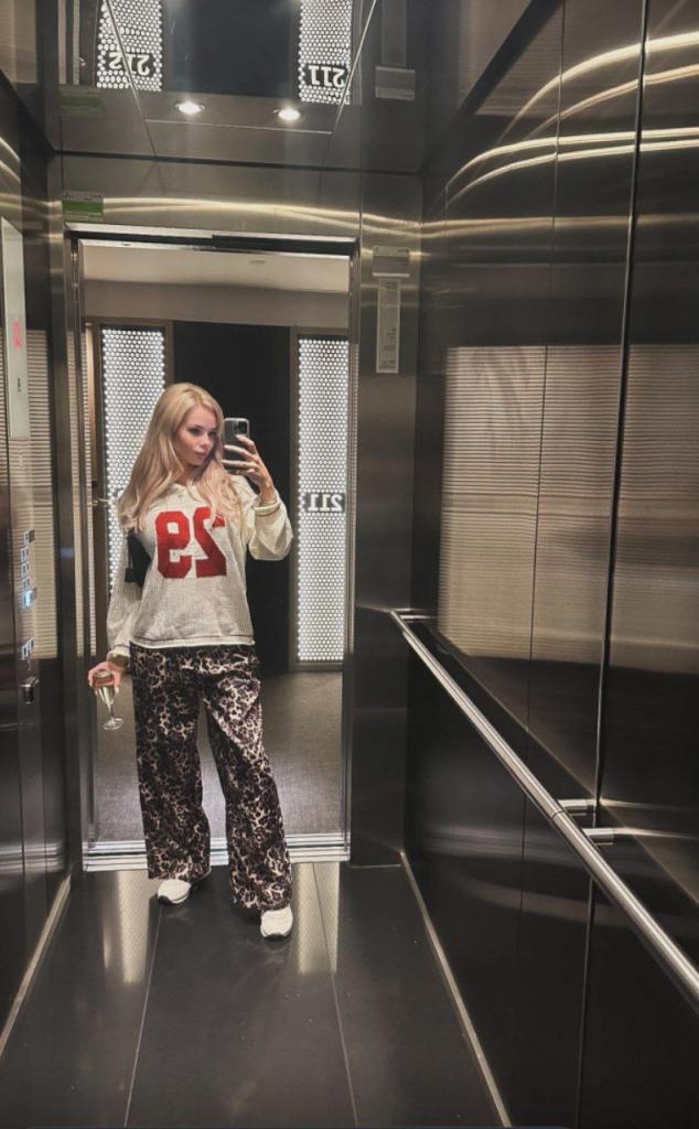 742025710: Virtual en Granada