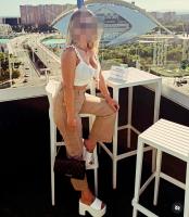 611331941: Chica busca chico en Alicante