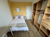 664716233:  en Barcelona