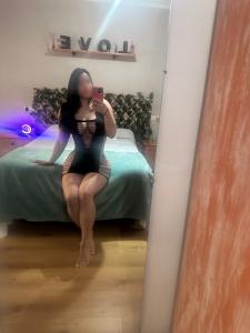 643981571: Chica busca chico en La Rioja